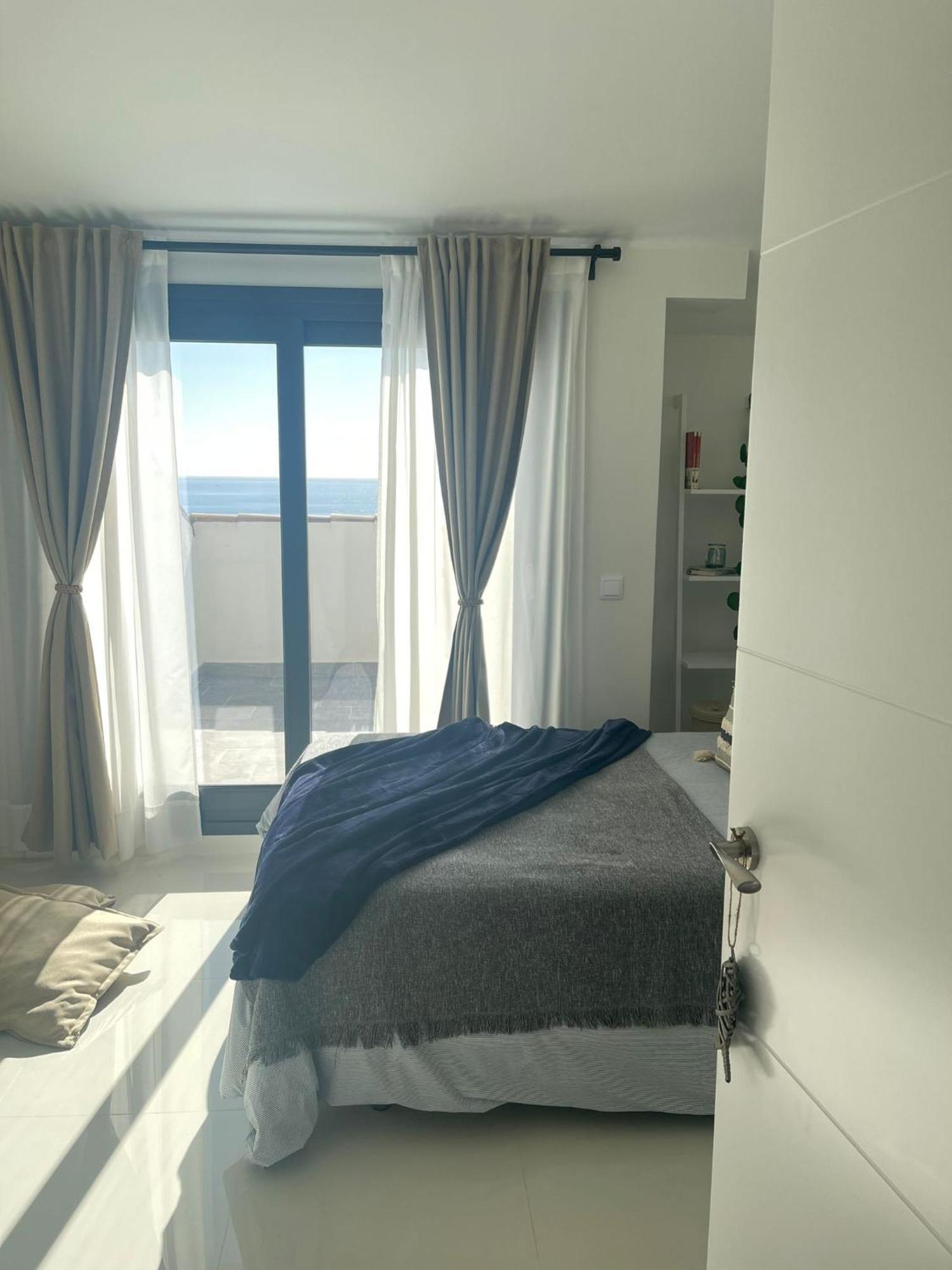 Apartament Precioso Atico, Nuevo, A 50M De La Playa, Manilva Zewnętrze zdjęcie